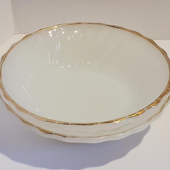 Set Of 2 Vintage Fire King Glass Golden Shell Soup/Salad Bowls | 22K Gold Trim - Picture 5 of 15